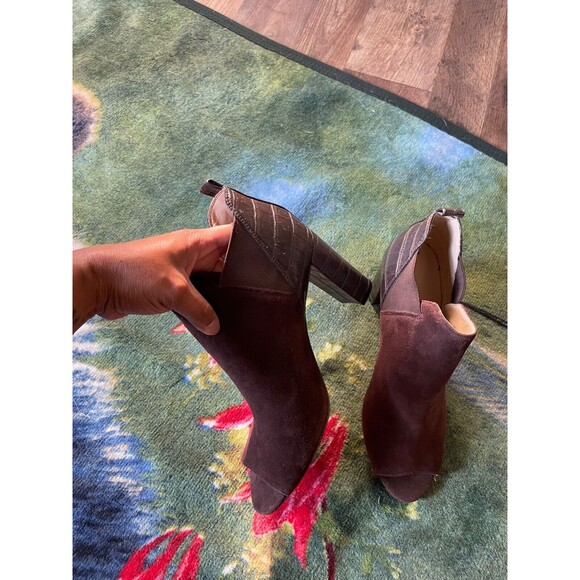 Mark Fisher Womens Ankle Open Toe Brown Booties Size 7.5 Block Heel Suede Croc - Picture 6 of 7